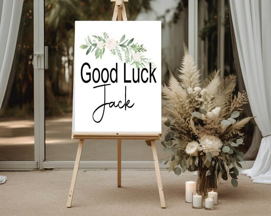 Green & White Rose Good Luck Party Sign