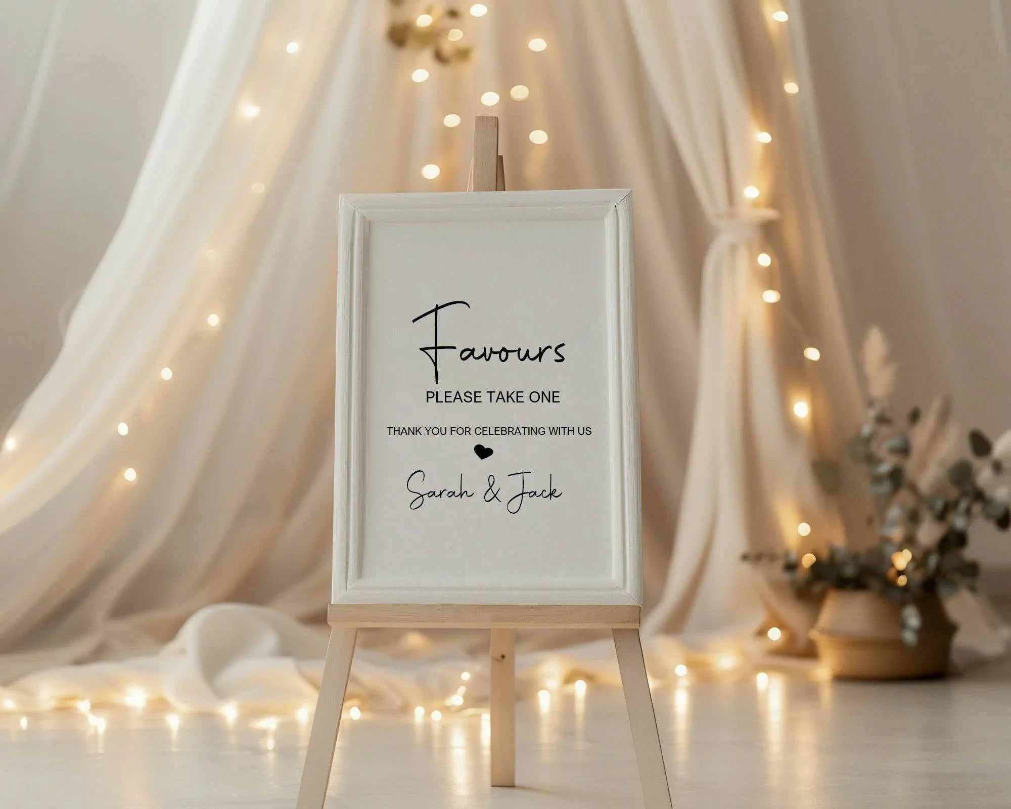 Minimalist Favours Wedding Party Sign - Larosier Prints