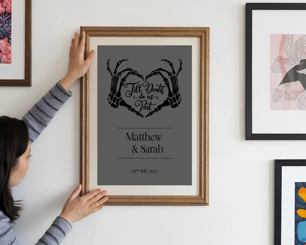 Pack of 10 Custom Gothic Skeleton Heart Tarot Card Wedding Invitations | Charcoal