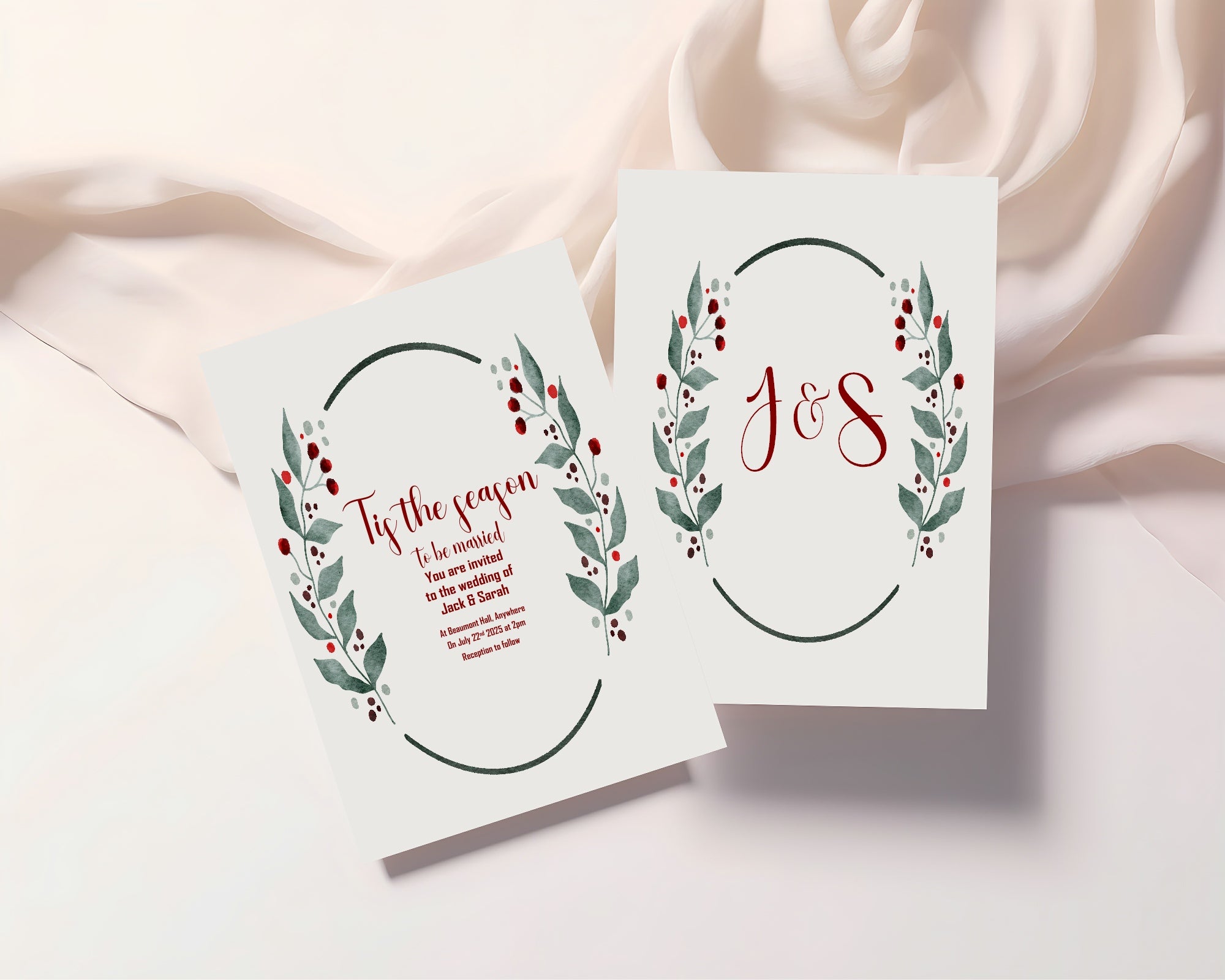 Mistletoe & Berries Oval Wedding Party Invitations & Envelopes | Pack of 10
