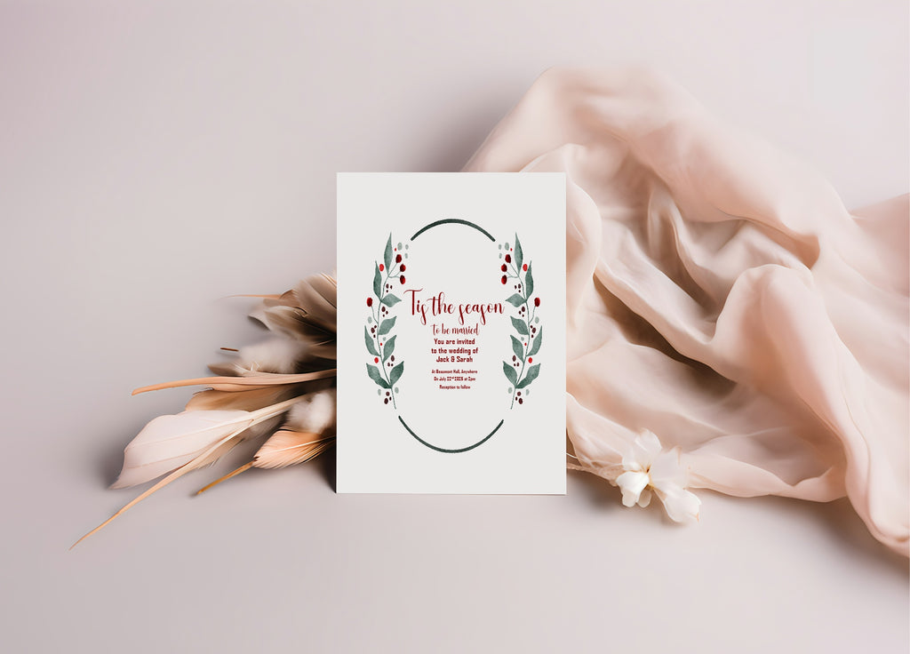 Mistletoe & Berries Oval Wedding Party Invitations & Envelopes | Pack of 10